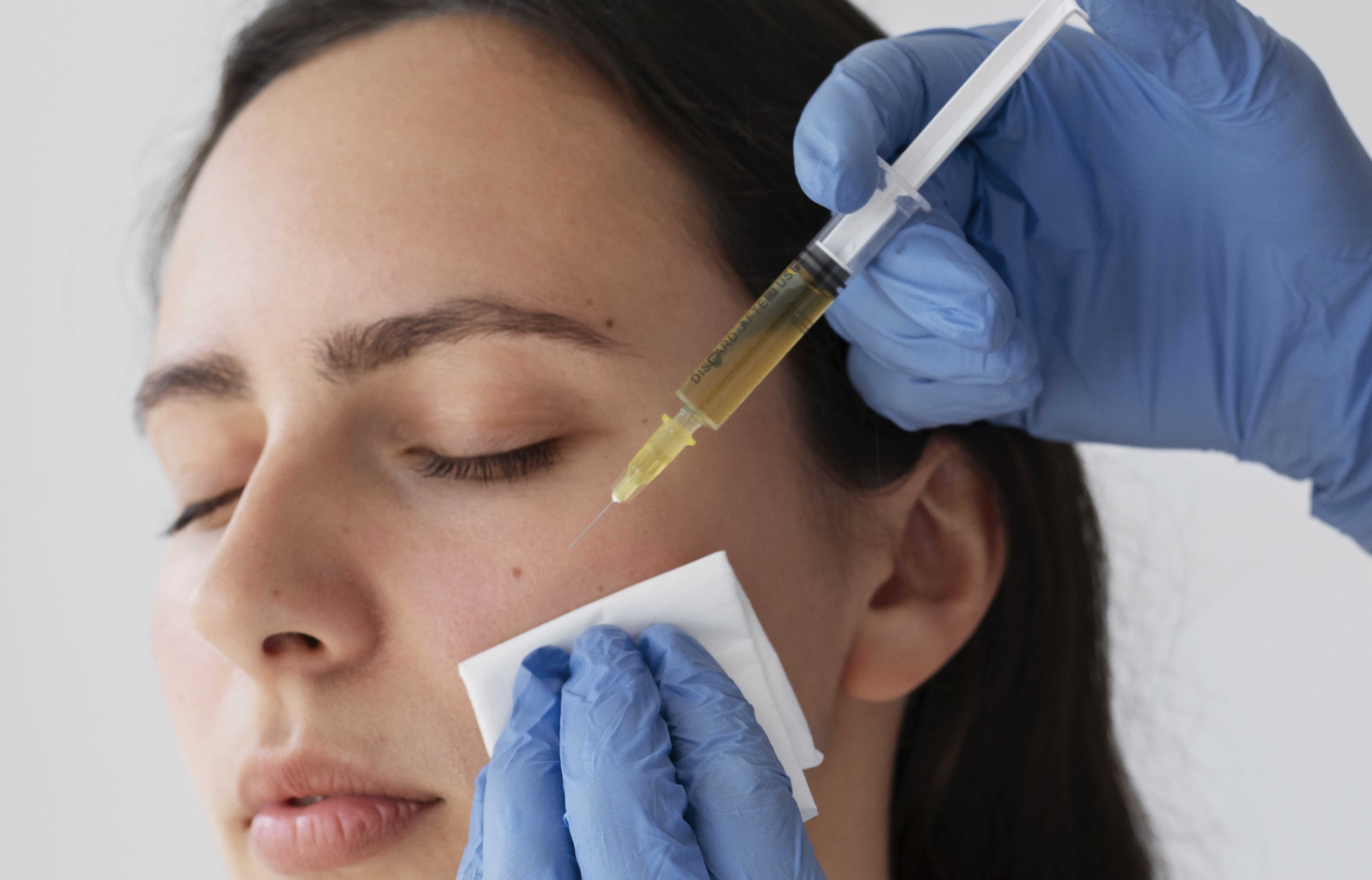 Foto tratamiento de Mesoterapia facial con Vitaminas NCTF Glow