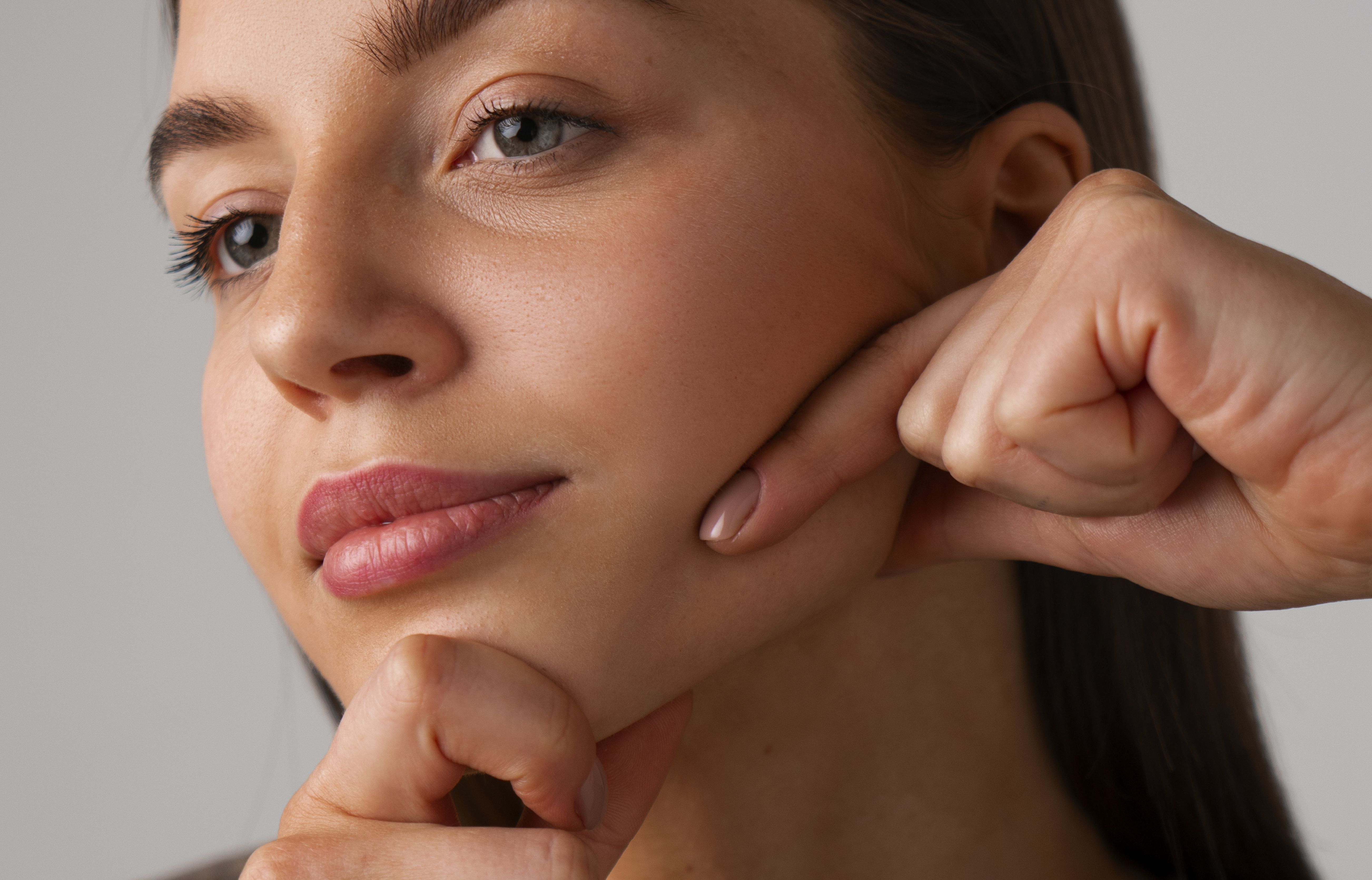 Foto tratamiento Tratamiento Hollywood Peel - Peeling de carbón activo para exfoliar la piel